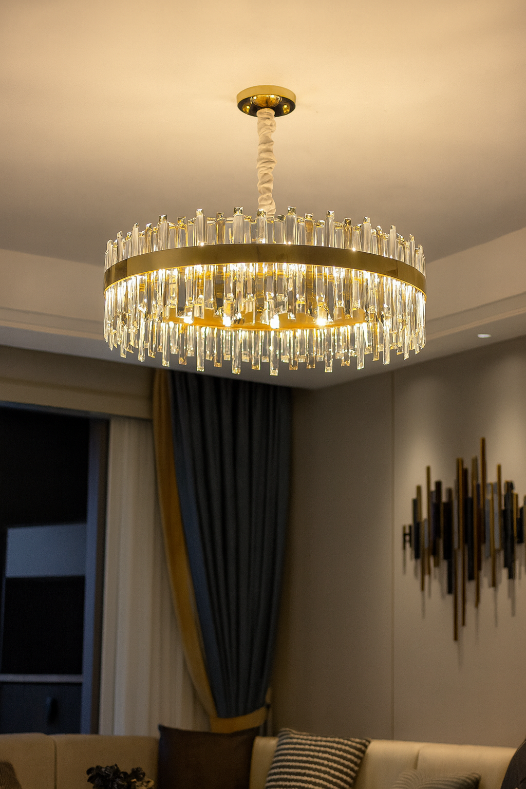 (TLD) CRYSTAL CROWN Round Gold Chandelier-550 MM