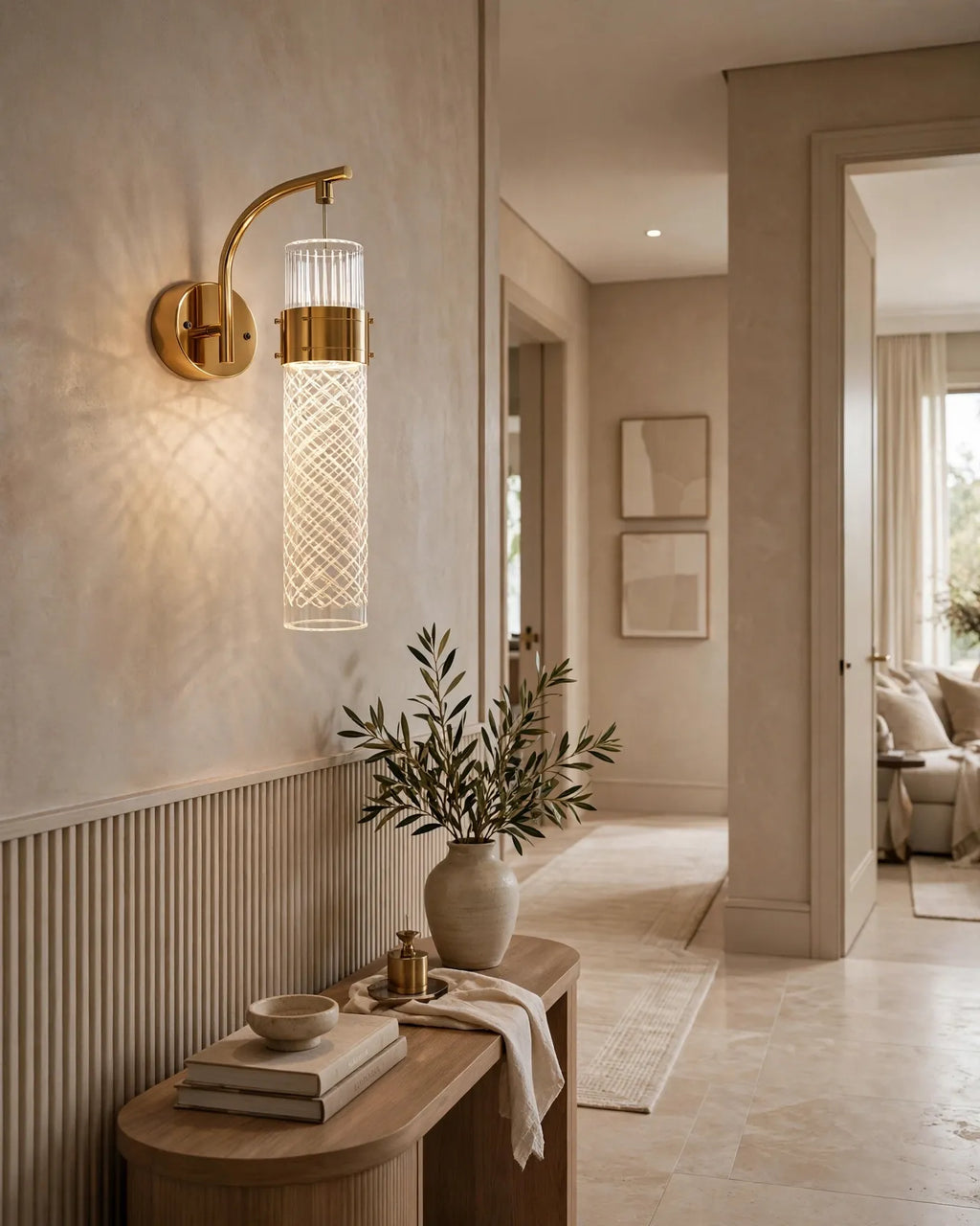 (TLD) Crystal Pillar Wall Light