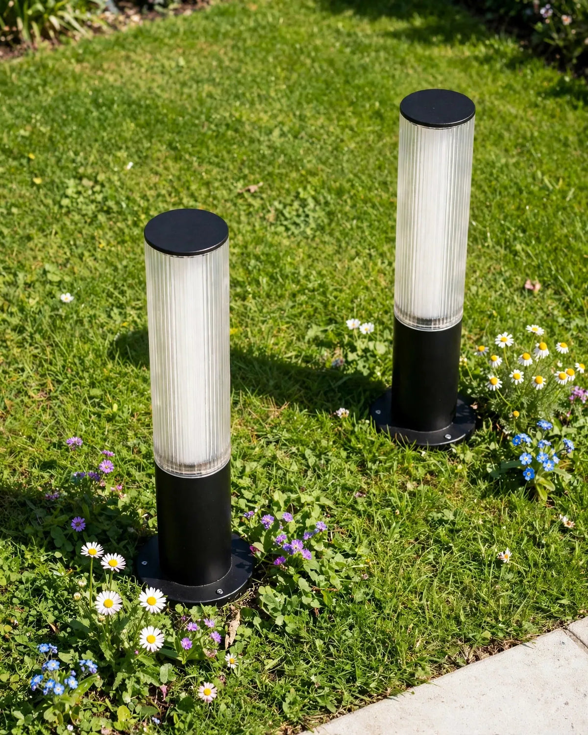 (TLD) CRYSTAL TUBE - Frosted Acrylic Outdoor Garden Pathway Light -9 WT