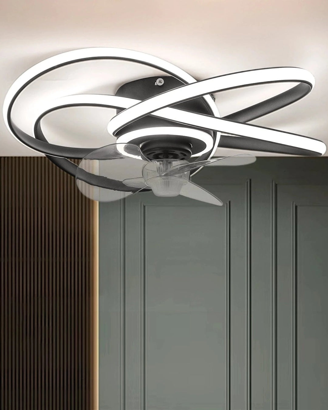 (TLD) Infinity Loop Retractable Fan Light